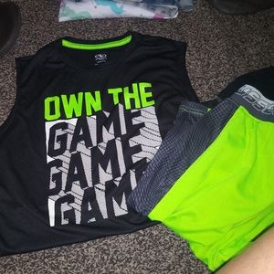 Dry fit short outfits size 14.16 worn 1x maybe. Li